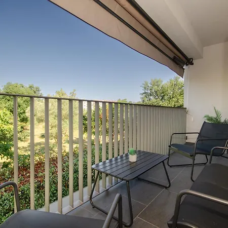 Διαμέρισμα View