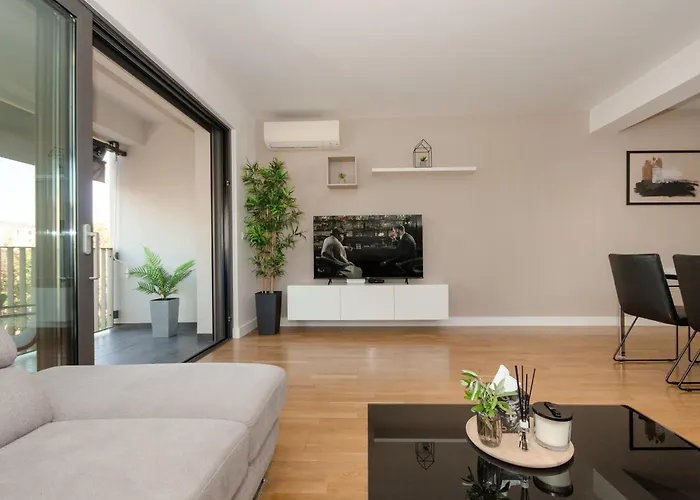 View Apartment *