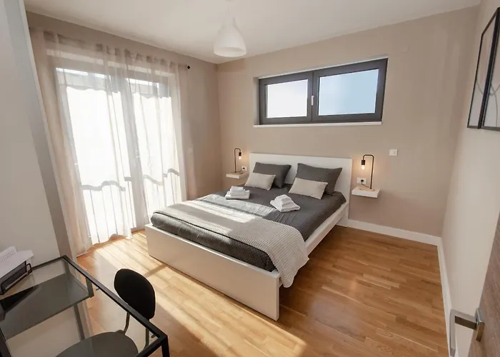 View Apartment *